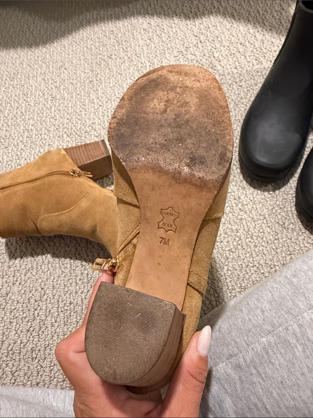 Tory Burch Tan Suede Ankle Booties with Block Heel - Picture 2 of 4